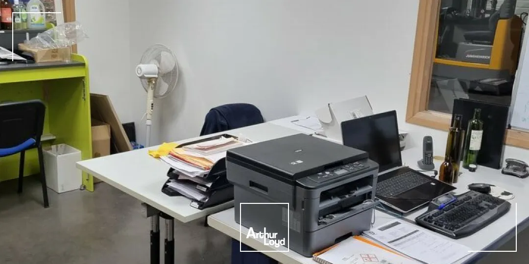 Locaux d'activité & Entrepôts - Vente - DISSAY - 86130 - 1737.57-1737.57 - 7608503