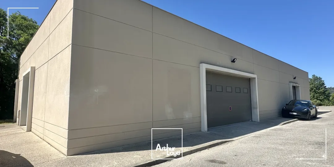 Locaux d'activité & Entrepôts - Location - CHATEAUNEUF LE ROUGE - 13790 - 259-259 - 7608583