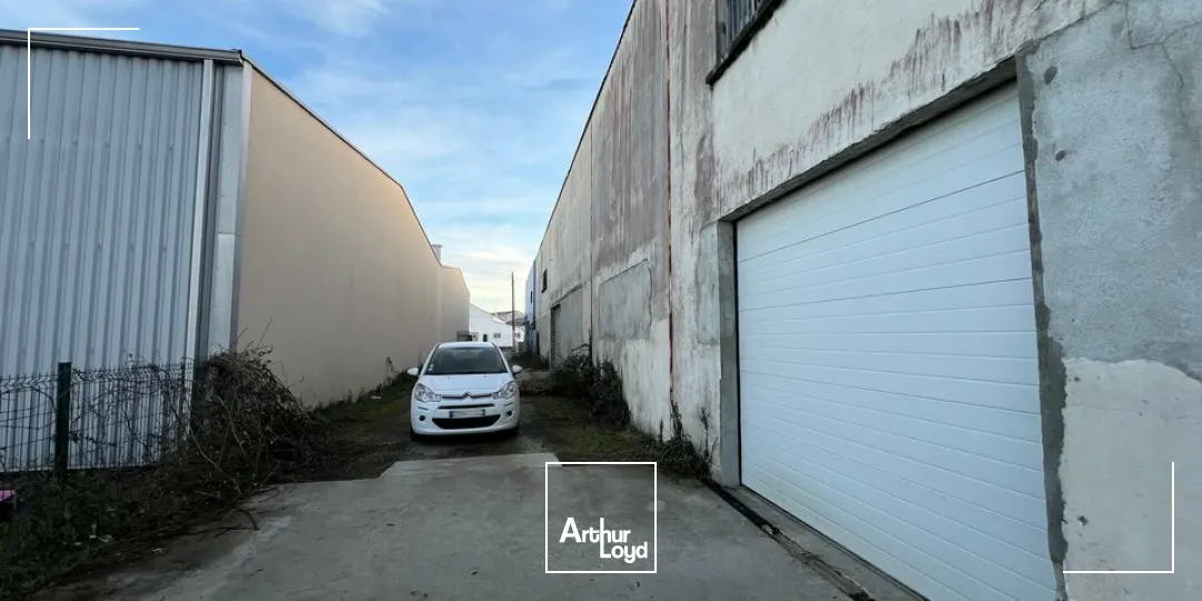 Locaux d'activité & Entrepôts - Location - ANGOULEME - 16000 - 300-300 - 7608620