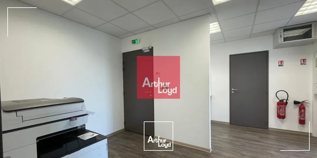 Bureaux - Location - NIMES - 30900 - 51-834 - 7608698