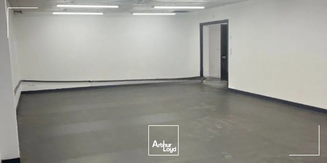 Locaux commerciaux - Location - LE COTEAU - 42120 - 500-500 - 7608803