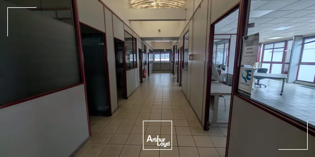 Locaux d'activité & Entrepôts - Location - BUCHELAY - 78200 - 335-670 - 7608958