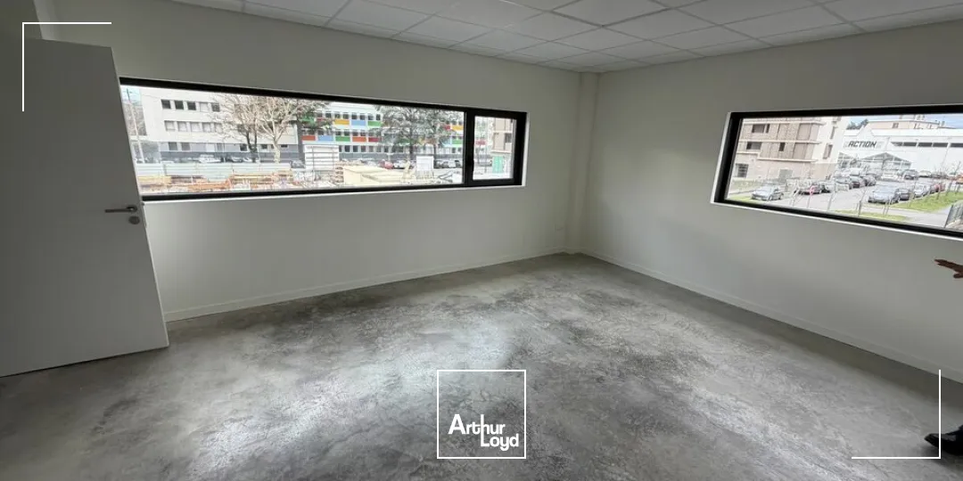 Locaux d'activité & Entrepôts - Location - VALENCE - 26000 - 89-89 - 7609310