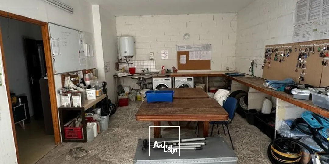 Locaux d'activité & Entrepôts - Location - BIARRITZ - 64200 - 210-210 - 7609411