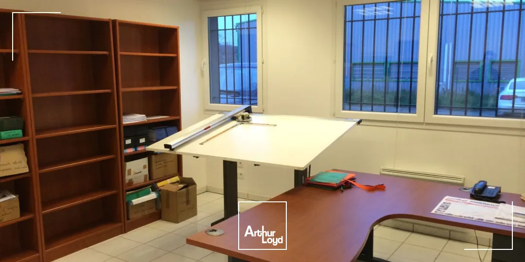 Locaux d'activité & Entrepôts - Location - ALIZAY - 27460 - 300-300 - 7609704