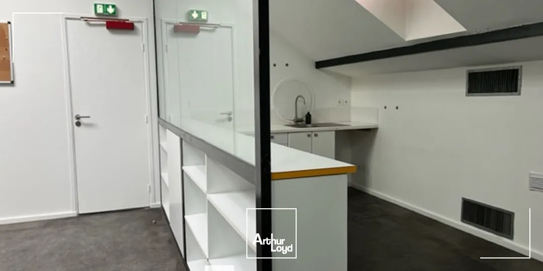 Bureaux - Location - LYON - 69006 - 125-682 - 7610027