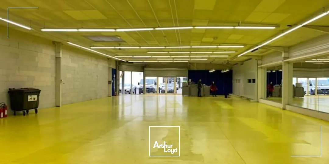 Locaux commerciaux - Location - ORANGE - 84100 - 602-602 - 7610178