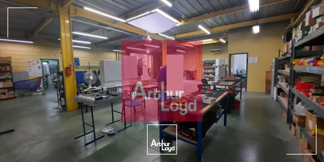 Locaux d'activité & Entrepôts - Vente - RIOM - 63200 - 965-965 - 7610199