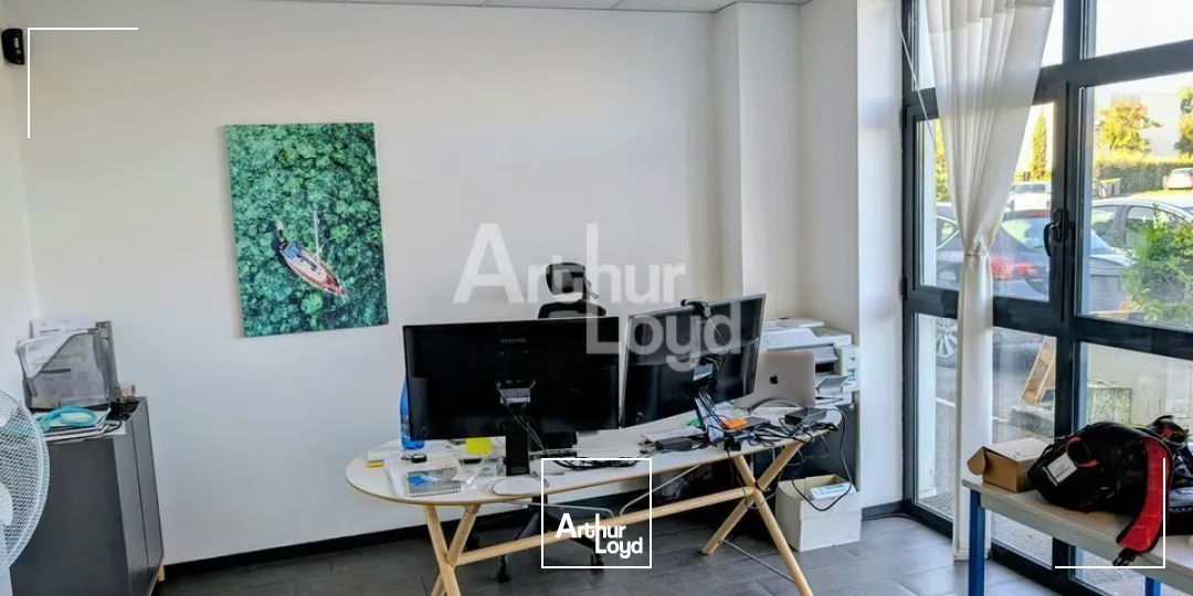 Locaux d'activité & Entrepôts - Location - BRUZ - 35170 - 690-690 - 7610247