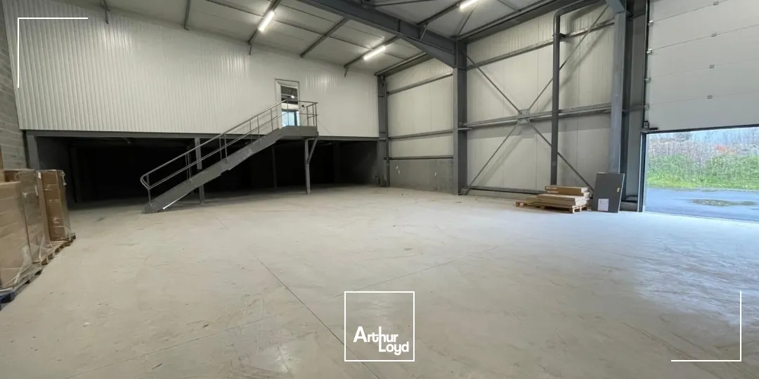 Locaux d'activité & Entrepôts - Location - SAINT THURIAU - 56300 - 400-400 - 7610371