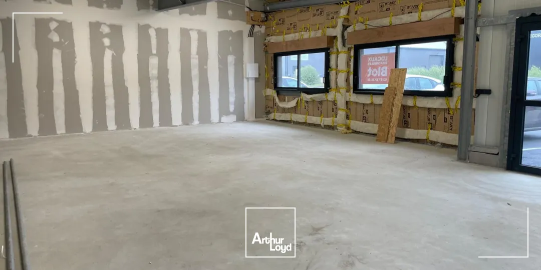 Locaux d'activité & Entrepôts - Location - SAINT THURIAU - 56300 - 400-400 - 7610373