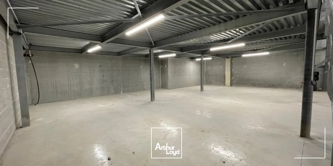 Locaux d'activité & Entrepôts - Location - SAINT THURIAU - 56300 - 400-400 - 7610374