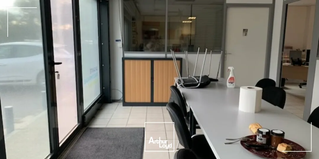 Bureaux - Location - ENTRAIGUES SUR LA SORGUE - 84320 - 280-451 - 7610946