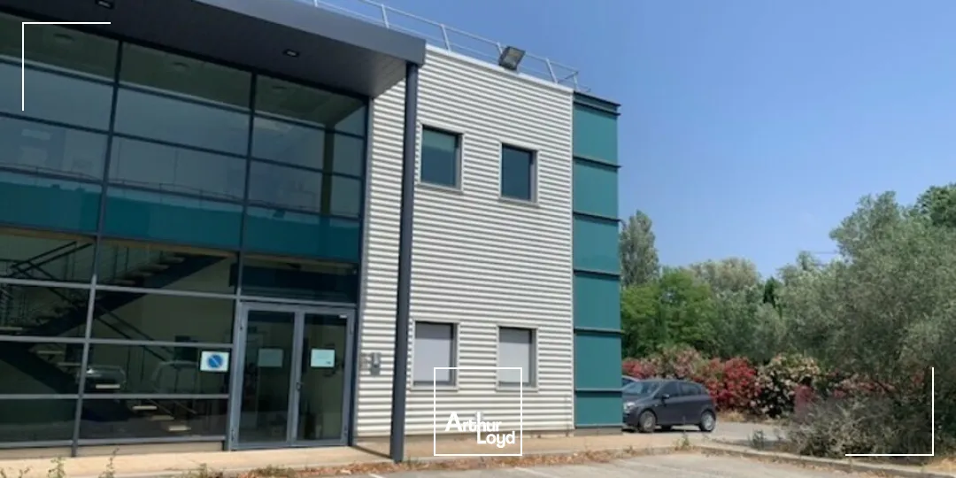 Bureaux - Location - ENTRAIGUES SUR LA SORGUE - 84320 - 464-464 - 7610951