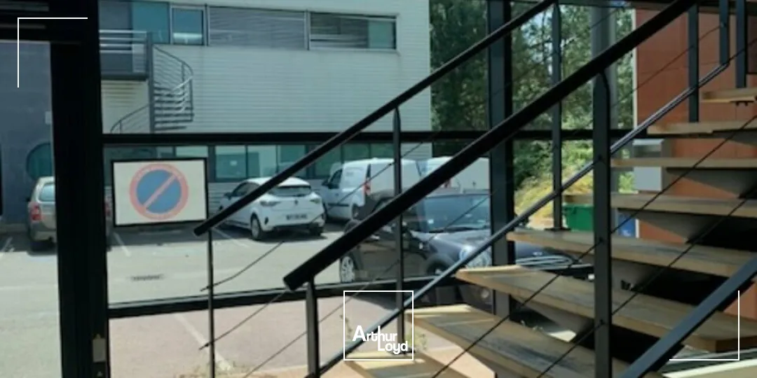 Bureaux - Location - ENTRAIGUES SUR LA SORGUE - 84320 - 464-464 - 7610954