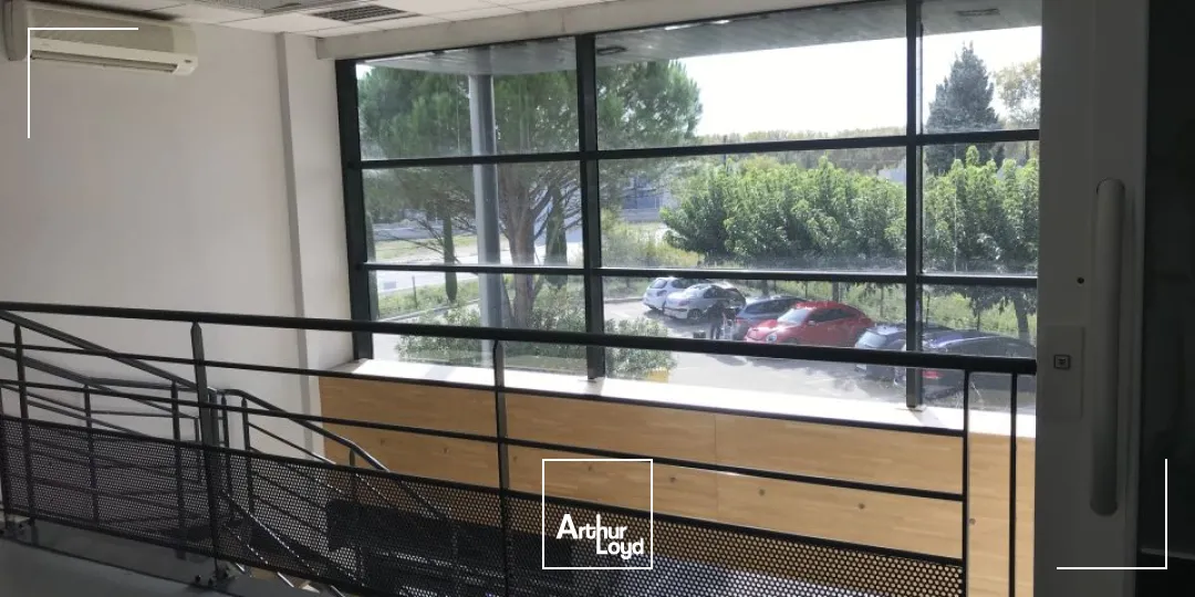 Bureaux - Location - ENTRAIGUES SUR LA SORGUE - 84320 - 464-464 - 7610948