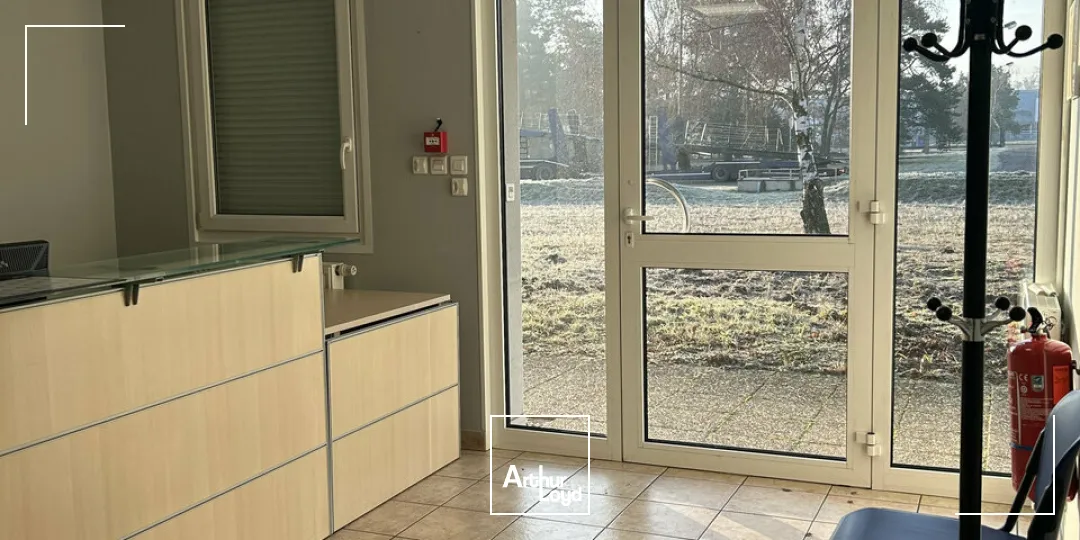 Locaux d'activité & Entrepôts - Vente - SAINT-AVOLD - 57500 - 850-850 - 7610977