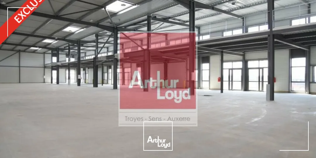 Locaux d'activité & Entrepôts - Location - LAVAU - 10150 - 372.3-372.3 - 7611083