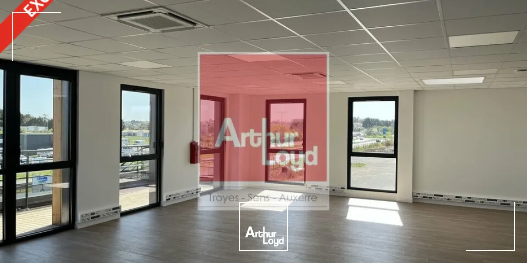 Locaux d'activité & Entrepôts - Location - LAVAU - 10150 - 372.3-372.3 - 7611085