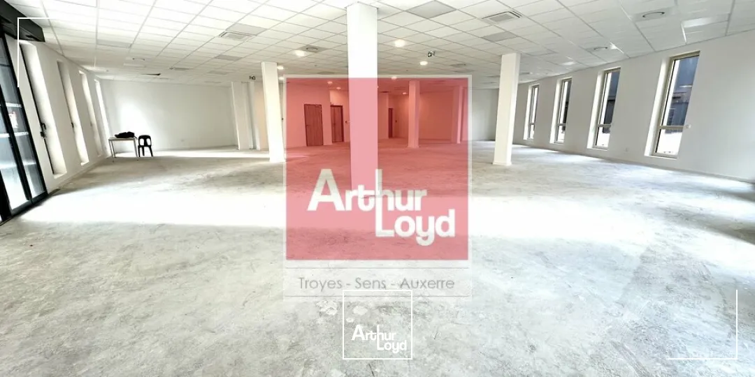 Bureaux - Location - TROYES - 10000 - 694-694 - 7611115