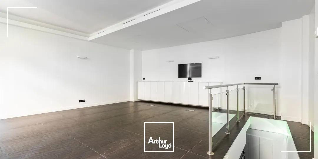 Bureaux - Location - PARIS - 75008 - 63-130 - 7611372