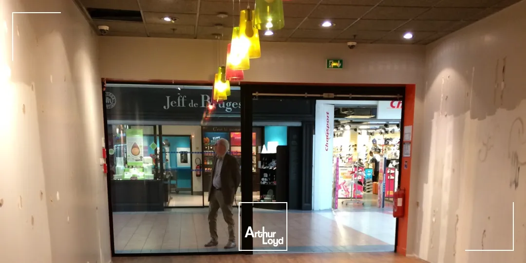 Locaux commerciaux - Location - SIN LE NOBLE - 59450 - 51-51 - 7611391