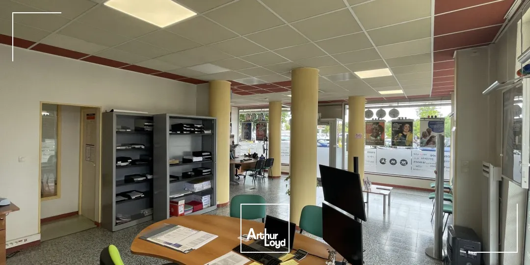 Locaux commerciaux - Vente - MAUBEUGE - 59600 - 135-135 - 7611562