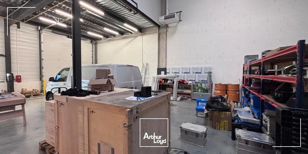 Locaux d'activité & Entrepôts - Location - CARQUEFOU - 44470 - 304-304 - 7611579