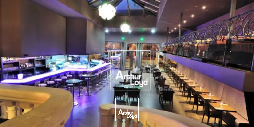 Local commercial 440 m² à louer - Emplacement premium en centre-ville de Béziers