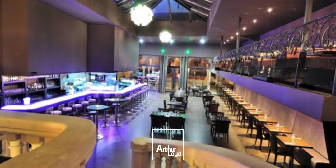 Local commercial 440 m² à louer - Emplacement premium en centre-ville de Béziers