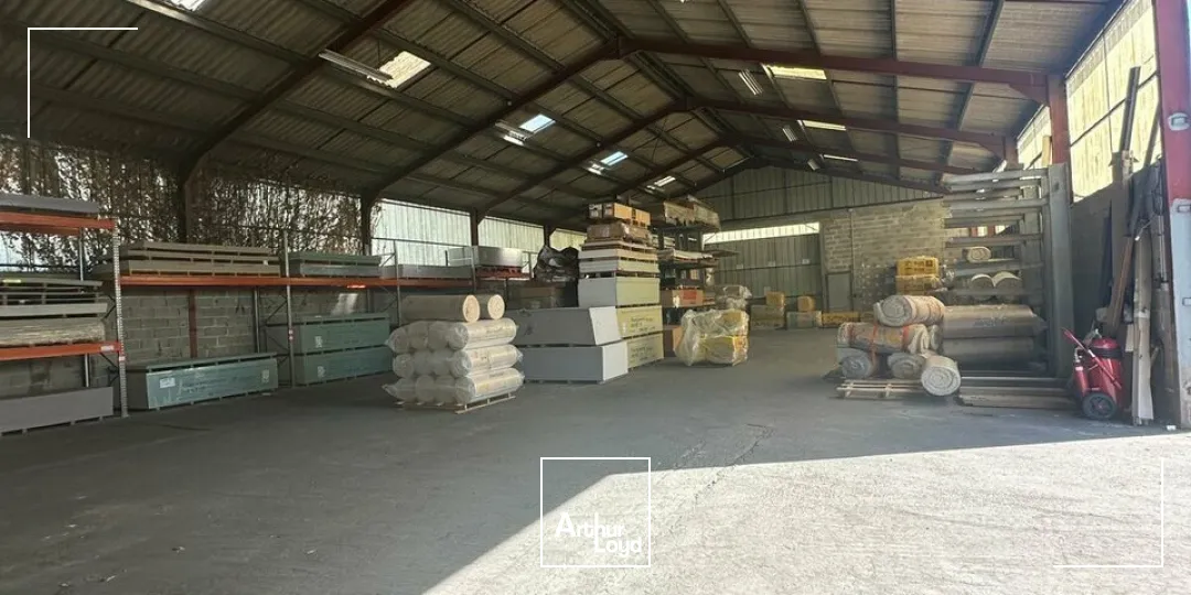 Locaux d'activité & Entrepôts - Vente - BRIVE LA GAILLARDE - 19100 - 480-480 - 7611979