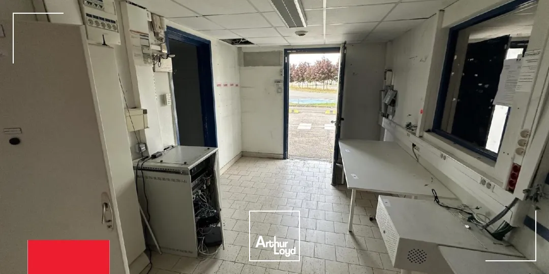 Locaux commerciaux - Location - VERNOUILLET - 28500 - 1200-1200 - 7612457