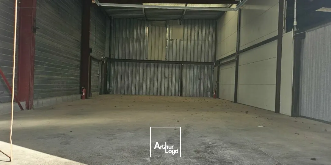 Locaux d'activité & Entrepôts - Location - LA CHAIZE-LE-VICOMTE - 85310 - 100-100 - 7613081