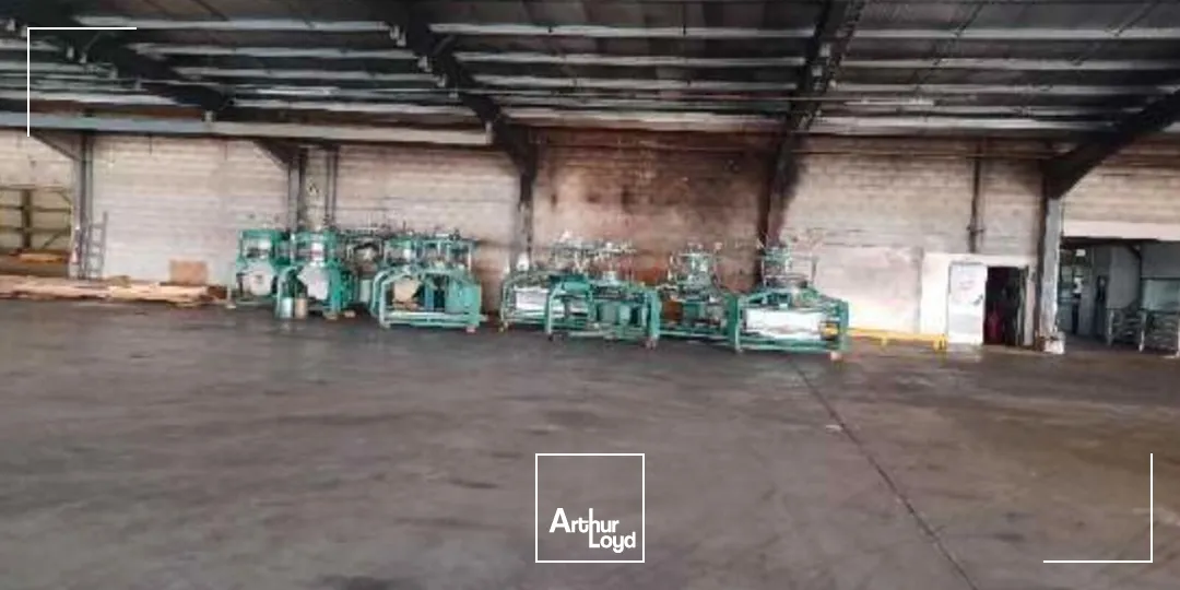 Locaux d'activité & Entrepôts - Vente - BOHAIN EN VERMANDOIS - 02110 - 6296-6296 - 7613116