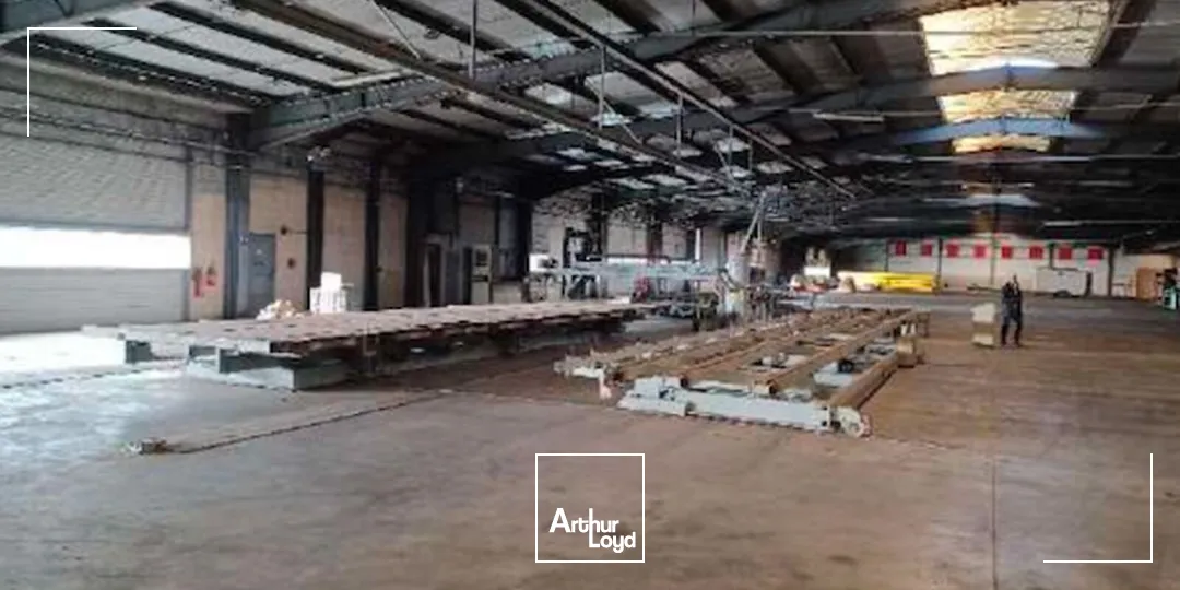 Locaux d'activité & Entrepôts - Vente - BOHAIN EN VERMANDOIS - 02110 - 6296-6296 - 7613110