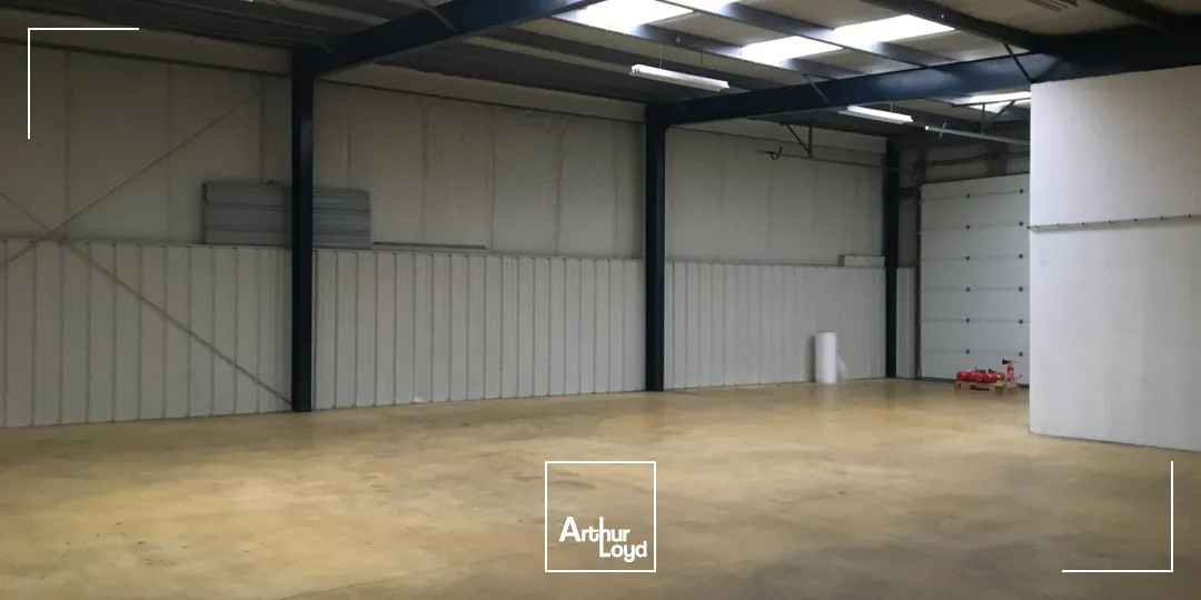 Locaux d'activité & Entrepôts - Location - ROUEN - 76000 - 320-320 - 7613357