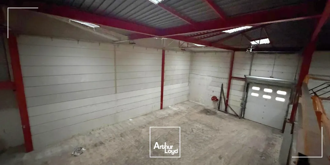 Locaux d'activité & Entrepôts - Location - MARSEILLE - 13011 - 695.75-1452 - 7613569