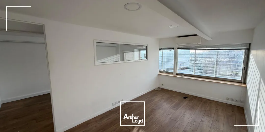 Locaux d'activité & Entrepôts - Location - MARSEILLE - 13012 - 295-295 - 7613580