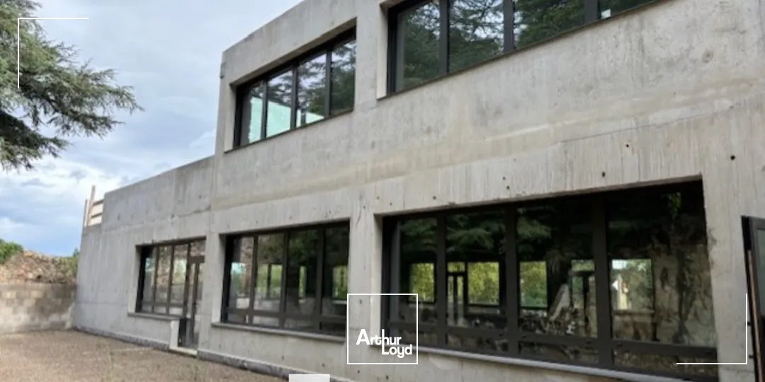 A LOUER - Bâtiment d'activités - ORLIENAS