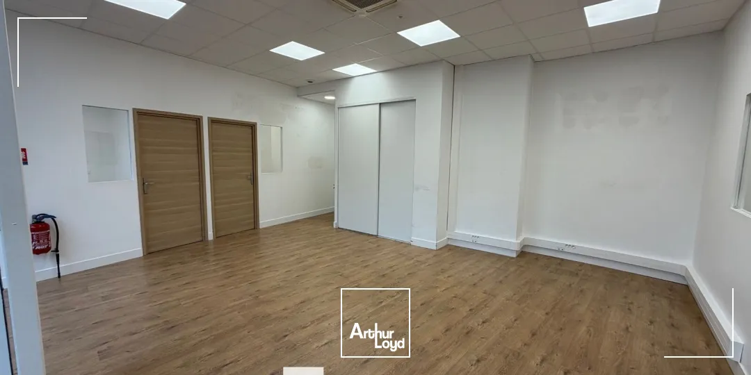 A louer - Commerce en angle de rue - Lyon 3ème Préfecture