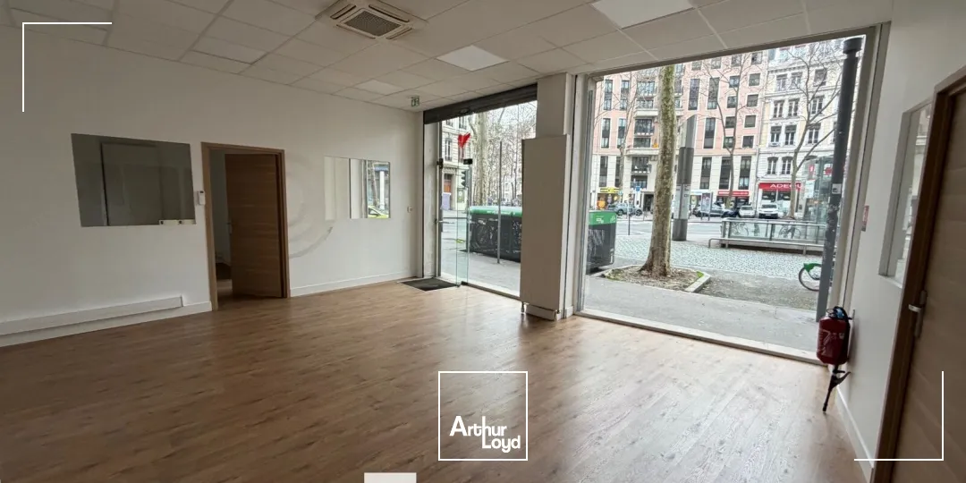 A louer - Commerce en angle de rue - Lyon 3ème Préfecture