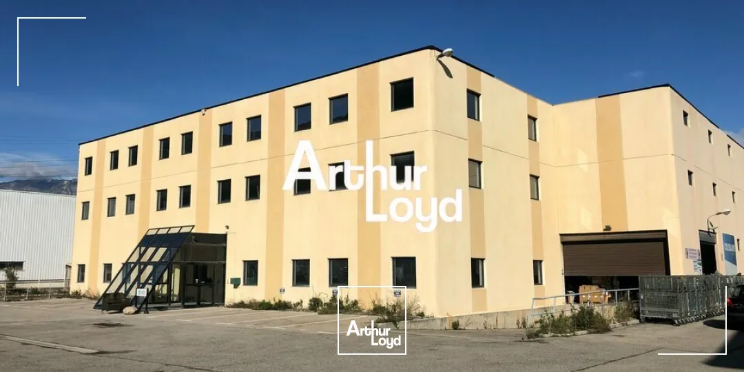 Locaux d'activité & Entrepôts - Location - LE BROC - 06510 - 3724-3724 - 7613821