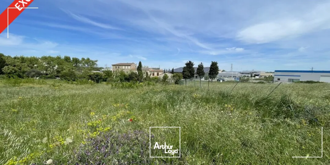 À VENDRE - Terrain avec excellente visibilité - Secteur ZI Périgord / Le Pontet Nord (Avignon)