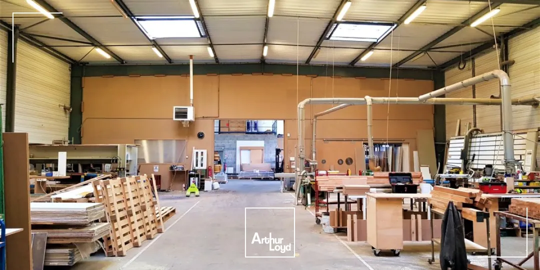 Locaux d'activité & Entrepôts - Vente - POITIERS - 86000 - 1373-1373 - 7613918