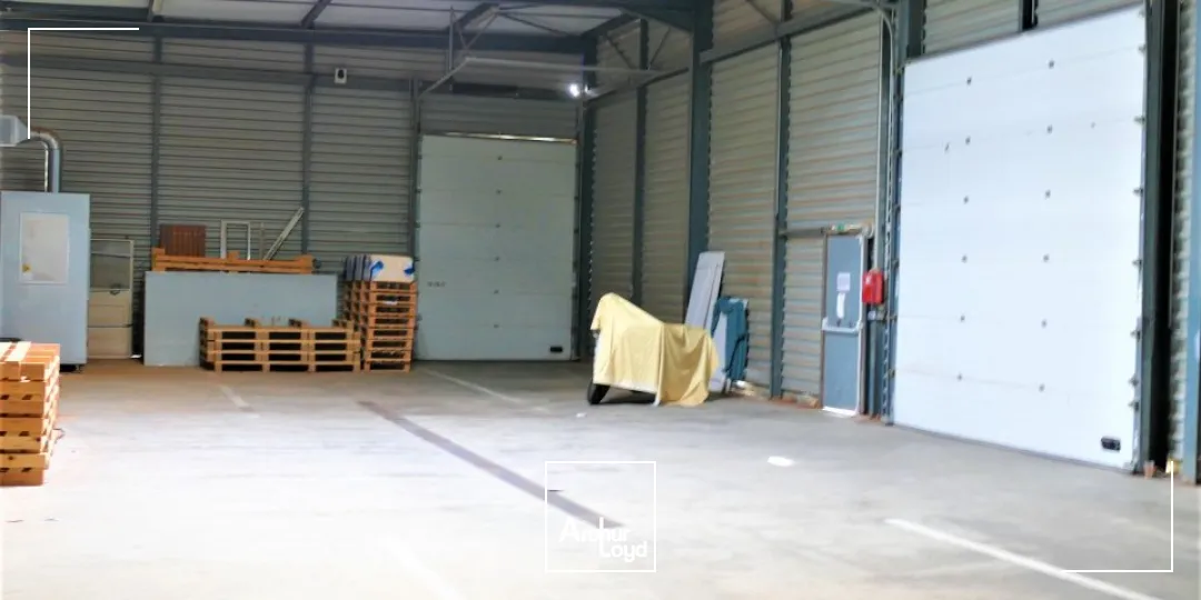 Locaux d'activité & Entrepôts - Vente - POITIERS - 86000 - 1373-1373 - 7613922