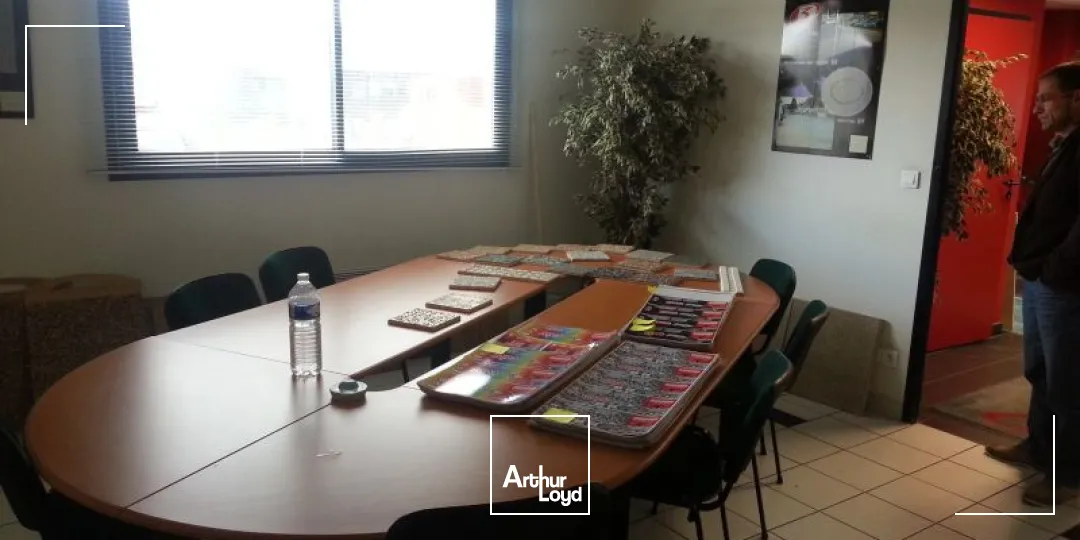 Locaux d'activité & Entrepôts - Location - POITIERS - 86000 - 1373-1373 - 7613927