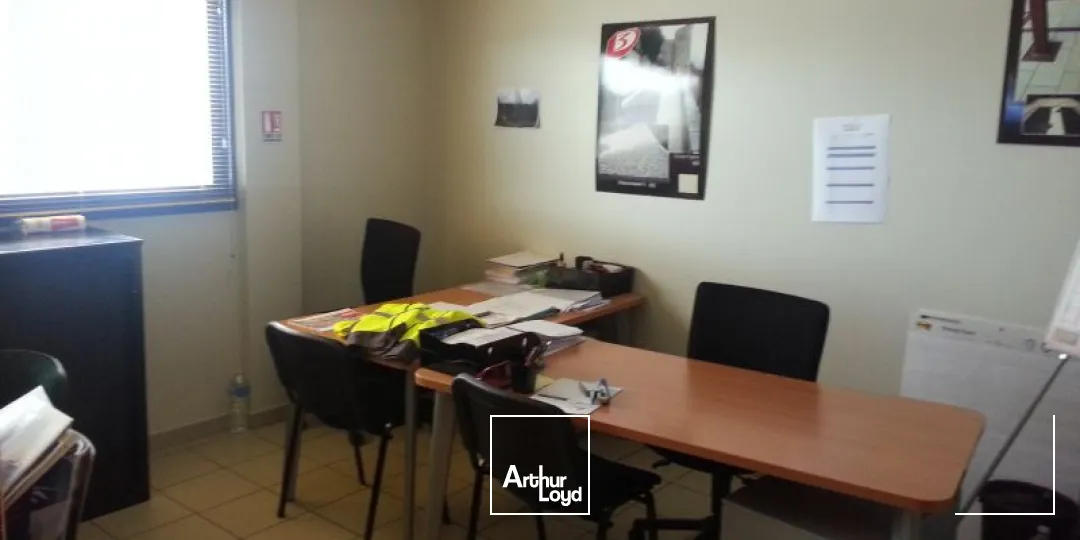 Locaux d'activité & Entrepôts - Location - POITIERS - 86000 - 1373-1373 - 7613928