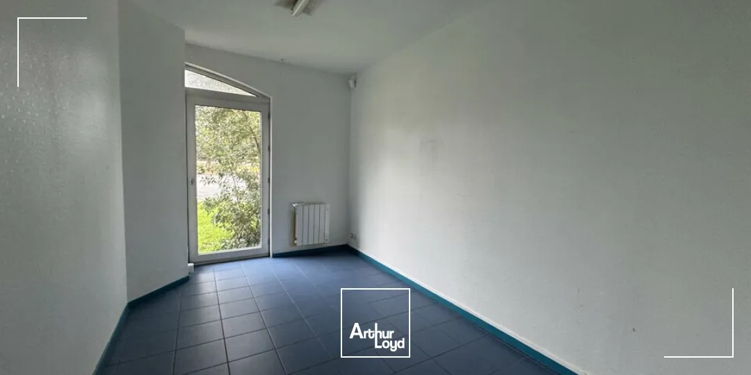 Locaux commerciaux - Location - TOURS - 37000 - 161-161 - 7613975