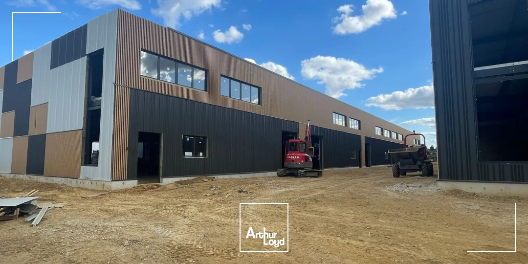 Locaux d'activité & Entrepôts - Location - AMBLAINVILLE - 60110 - 390-1560 - 7614018