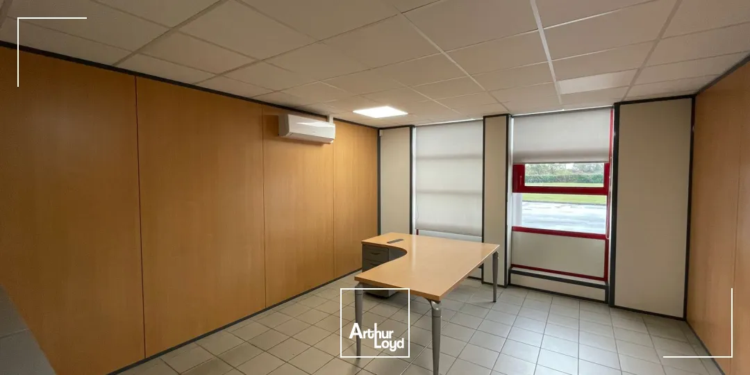 A LOUER - BUREAUX 900 M2 - LONGUEIL SAINTE MARIE (60) ENTRÉE AUTOROUTE A1
